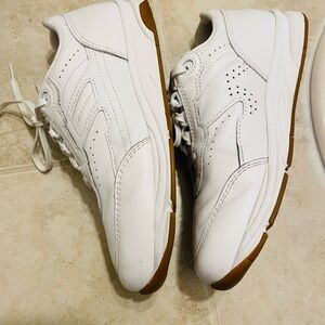 SAS White and Brown Men's Athletic Shoes